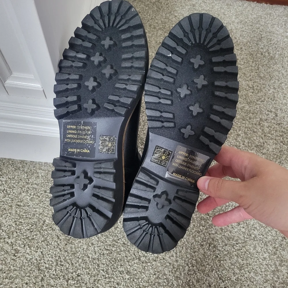 J.Crew Sherpa-lined Black Chelsea boots. NEW worn once - Picture 10 of 14